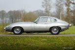 Jaguar-E-type-XKE-42-Litre-Series-1-FHC-Coupe-1966-silver-metallic-02.jpg