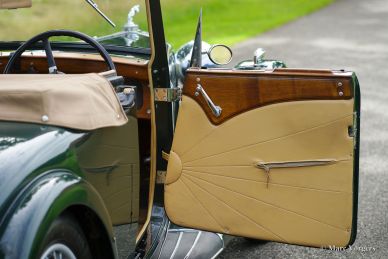 AC (Acédès) 16/66 Drophead Coupé, 1935