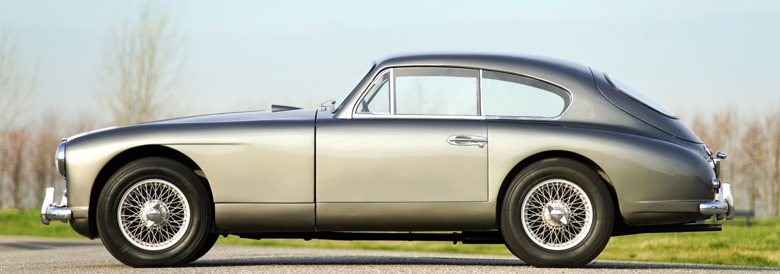 Aston Martin DB2/4 Mk I, 1954