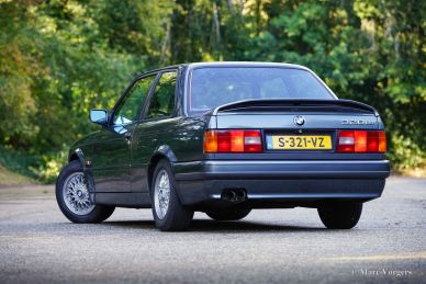 BMW 320 IS (E30), 1988