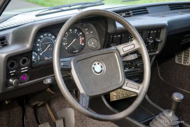 BMW 323i (E21), 1979