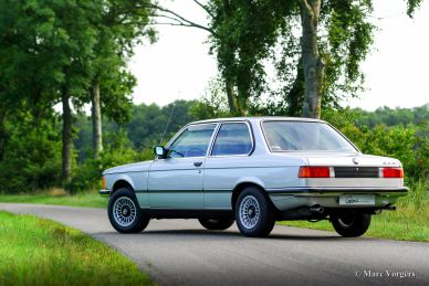 BMW 323i (E21), 1979