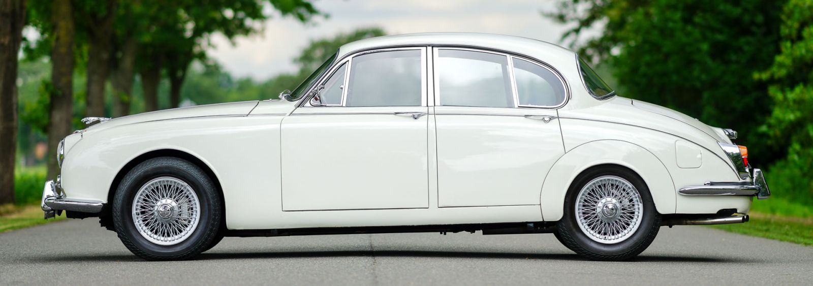 Jaguar 340 