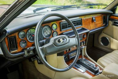 Jaguar XJ12 Sovereign, 1986