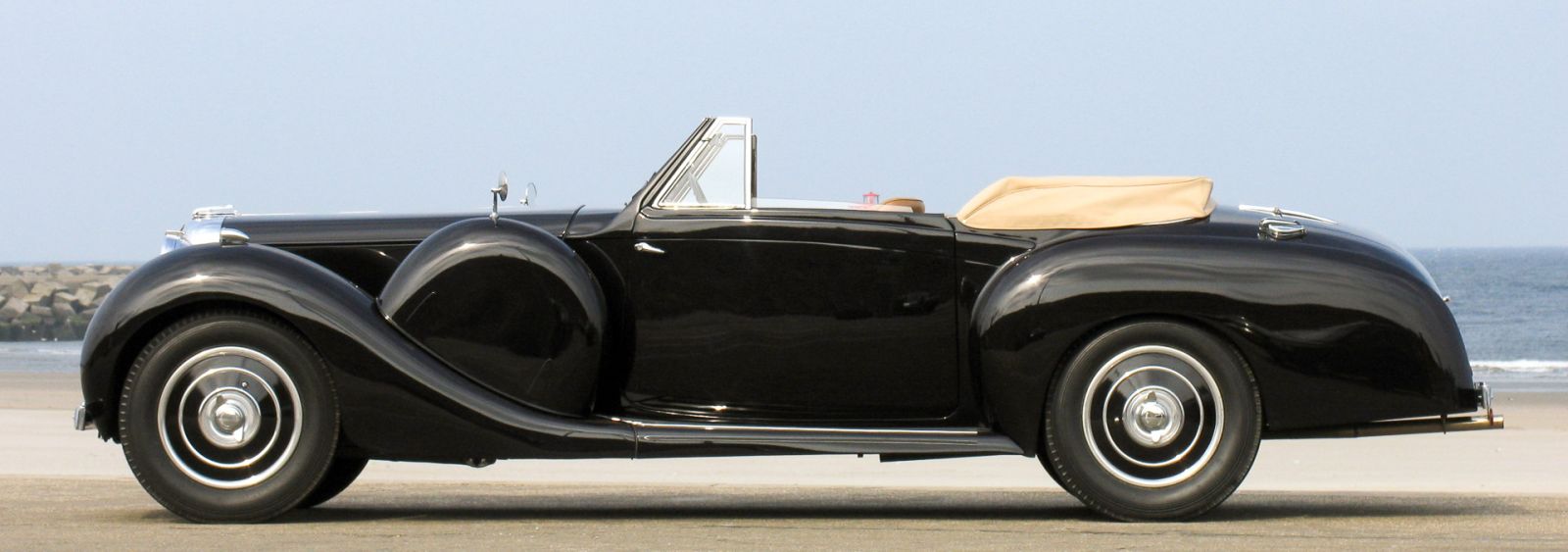 Lagonda LG6 DHC, 1938