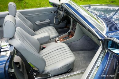 Mercedes-Benz 300 SL (R107), 1986