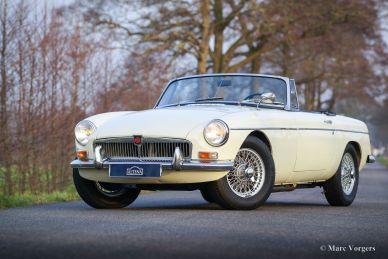 MG MGB roadster, 1965