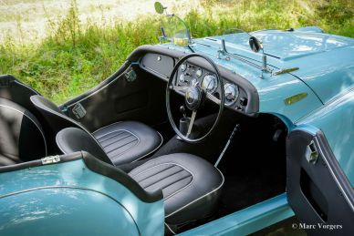 Triumph TR3 (small mouth), 1957