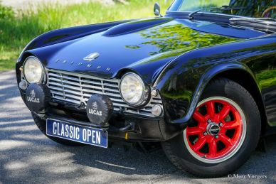 Triumph TR4 rally car, 1962