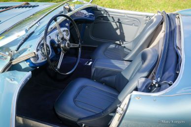 Austin Healey 100/4 BN2, 1956