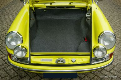 Porsche 911 2.0 SWB 1968 body restoration