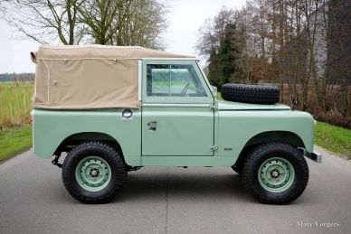 Land Rover 88 Series IIA, 1966