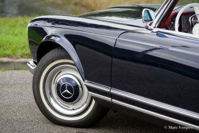 Mercedes-Benz 230 SL ‘Pagode’, 1966