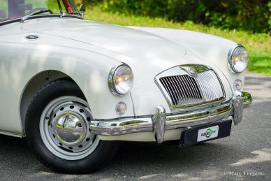 MG MGA 1500 Coupe, 1957