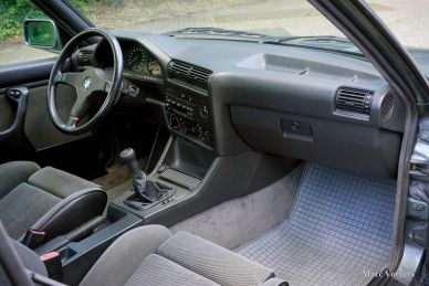 BMW 320 IS (E30), 1988