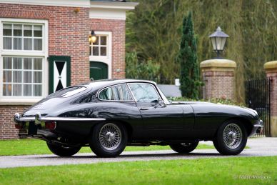 Jaguar E-type 4.2 Litre FHC S2, 1969