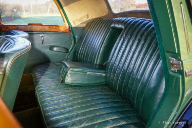 Riley RMF saloon, 1953