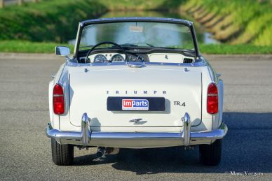 Triumph TR 4, 1964