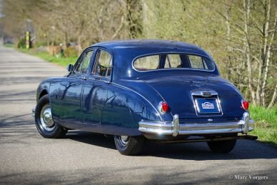 Jaguar Mk I, 1958