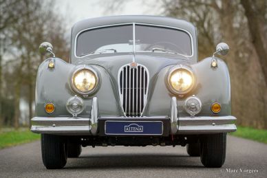 Jaguar XK 140 3.4 Litre SE FHC, 1956