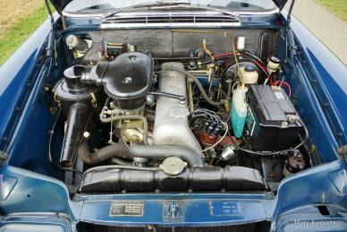 Mercedes-Benz 220 S, 1964