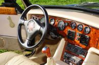 MG RV8, 1995