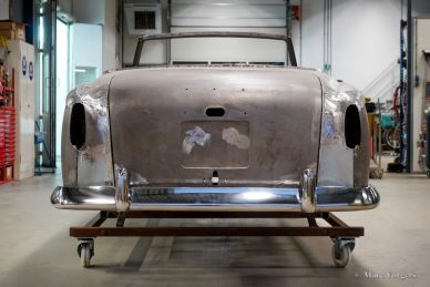 Peugeot 403 Cabriolet restoration