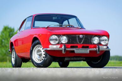 Alfa Romeo Giulia GT 1300 Junior, 1975