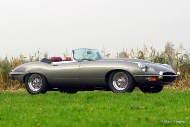 The 300 BHP Jaguar E-type 4.2 Litre OTS