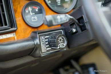 Jaguar XJ12 Sovereign, 1986