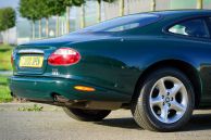 Jaguar XK8 coupe, 2001