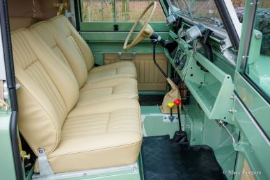 Land Rover 88 Series IIA, 1966