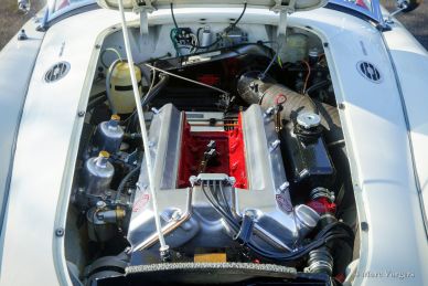 MG MGA Twin-Cam roadster, 1958