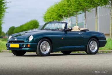 MG RV8 1995