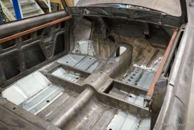 Peugeot 403 Cabriolet restoration
