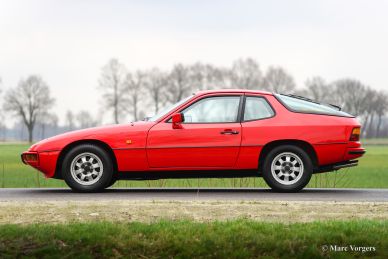 Porsche 924, 1981