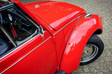 Volkswagen “Beetle” 1302 LS Convertible / Cabriolet, 1971