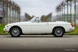 MG-MGB-Roadster-Old-English-white-wit-weiss-blanc-02.jpg