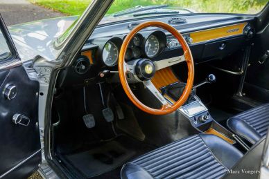 Alfa Romeo Giulia 2000 GTV, 1974