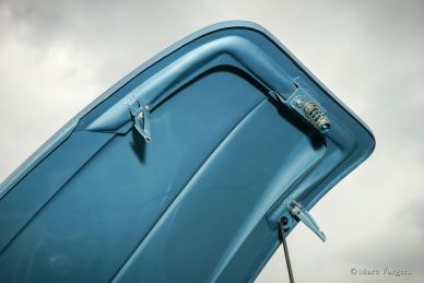 Austin Healey 100-SIX, 1957