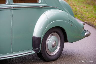 Bentley R-type, 1953