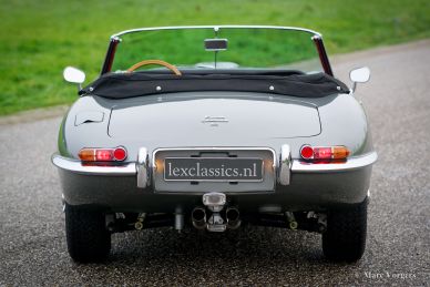 Jaguar E-Type 4.2 Litre roadster, 1968