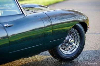 Jaguar E-type 3.8 Litre FHC, 1963