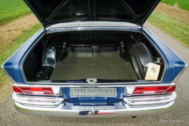 Mercedes-Benz 220 S, 1964