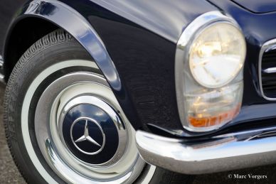 Mercedes-Benz 230 SL ‘Pagode’, 1966