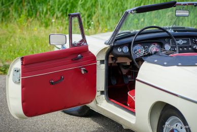 MG MGB roadster, 1966