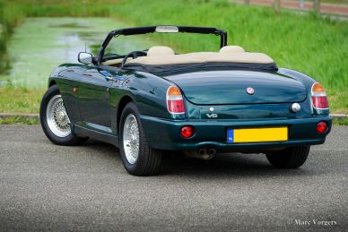 MG RV8 1995