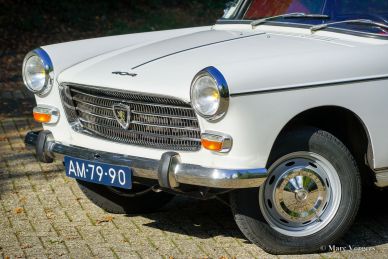Peugeot 404 Berline, 1970