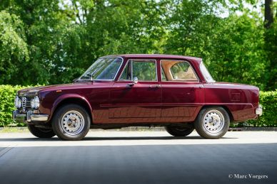 Alfa Romeo Giulia 1300 Super, 1972