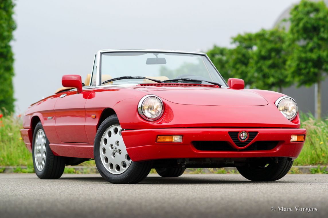 Alfa Romeo Spider 2.0, 1991  Classicargarage  DE